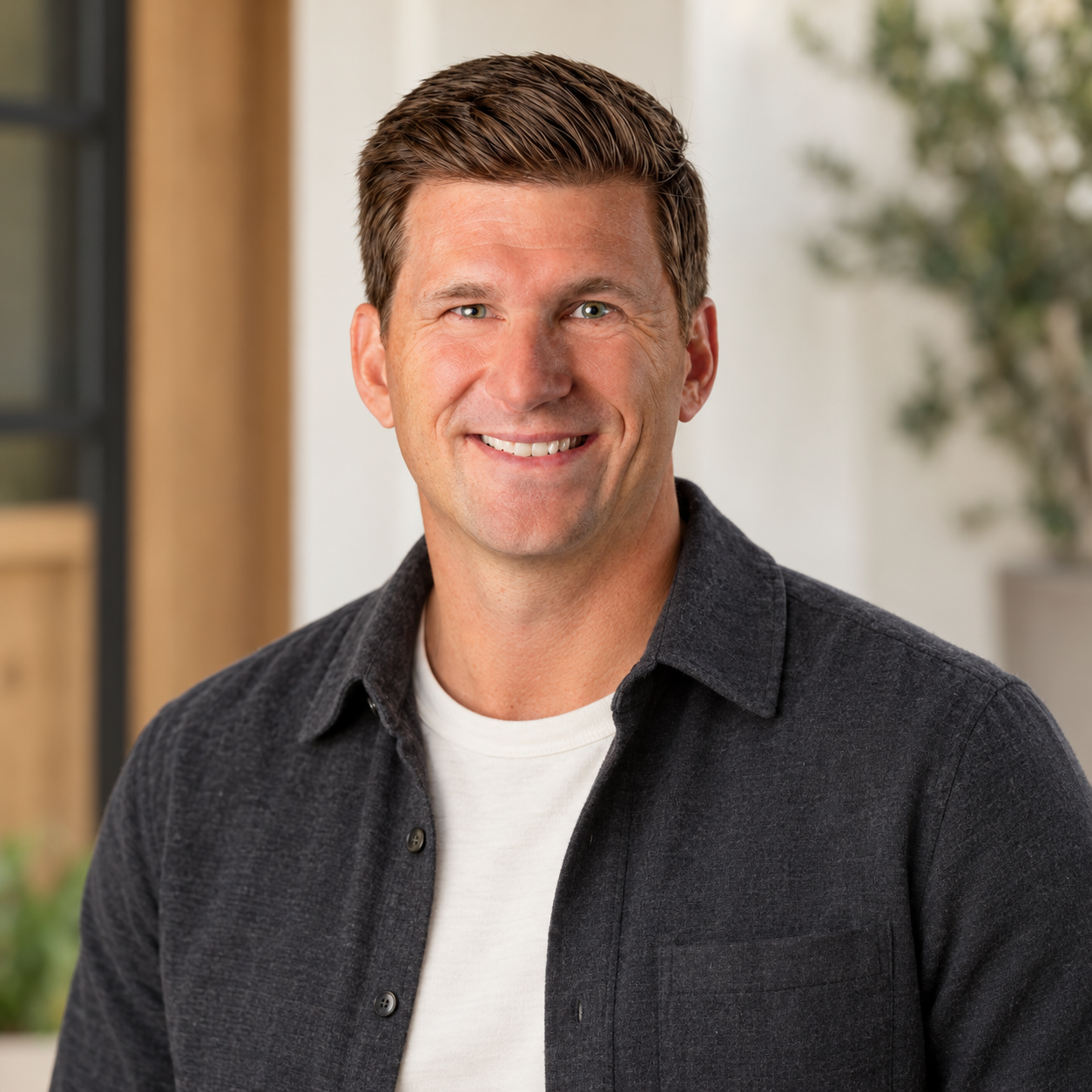 Pete Petersen professional portrait